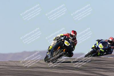 media/Dec-07-2025-CVMA (Sun) [[3e7d2de5dc]]/Race 6-The Shootout/